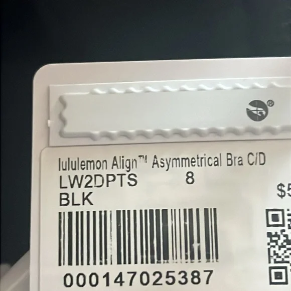 LULULEMON ALIGN ASYMMETRICAL BLACK COLOR BRA C/D SIZE 8 NWT - Picture 6 of 6